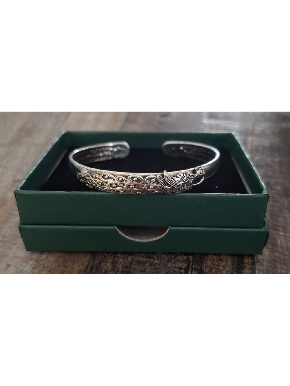 NEW Women's Silvertone Peacock Fashion Cuff Bracelet Costume Jewelry w/ Gift Box